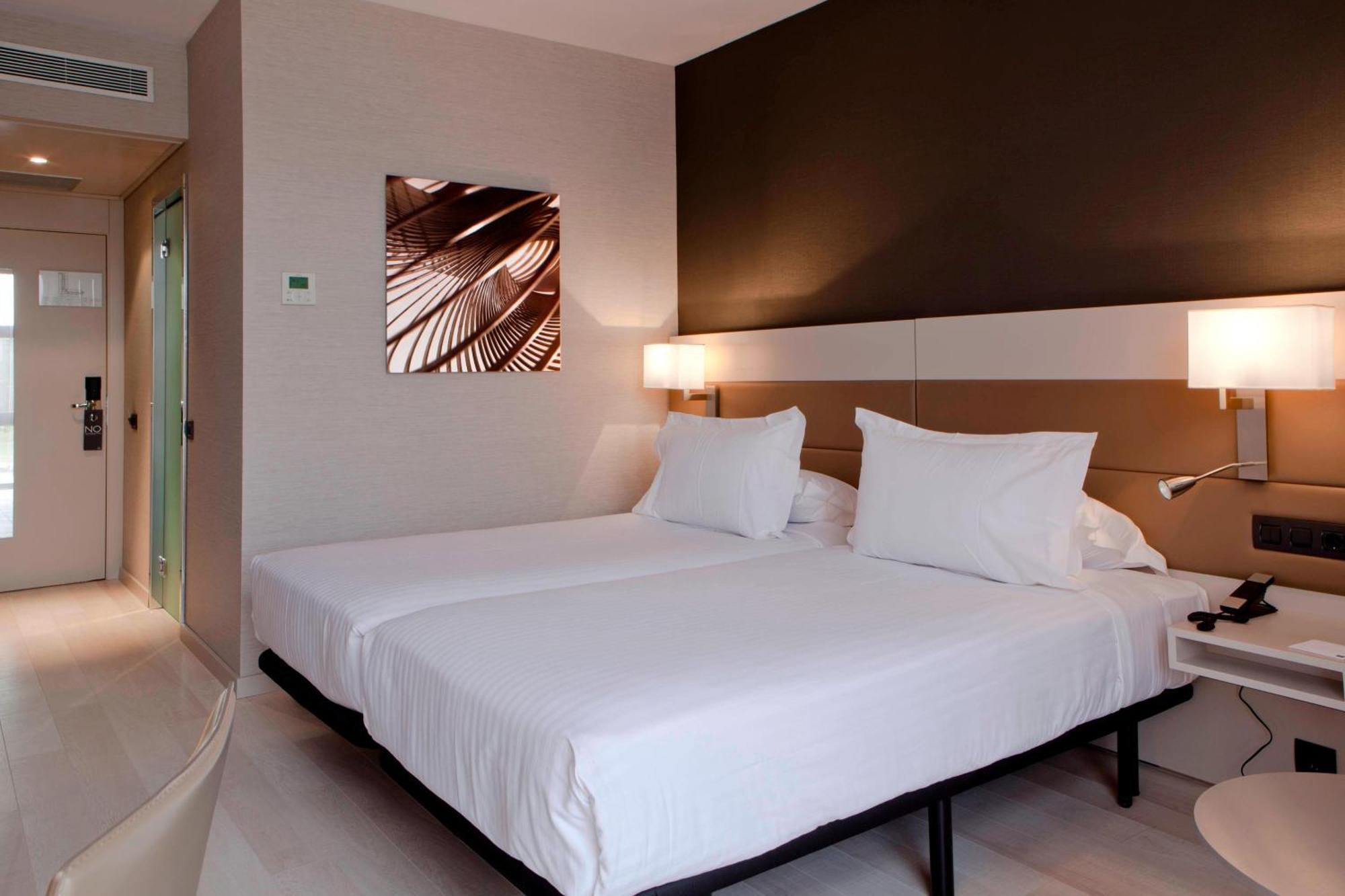 סנט קוגאט דל ואייס Ac Hotel San Cugat By Marriott מראה חיצוני תמונה