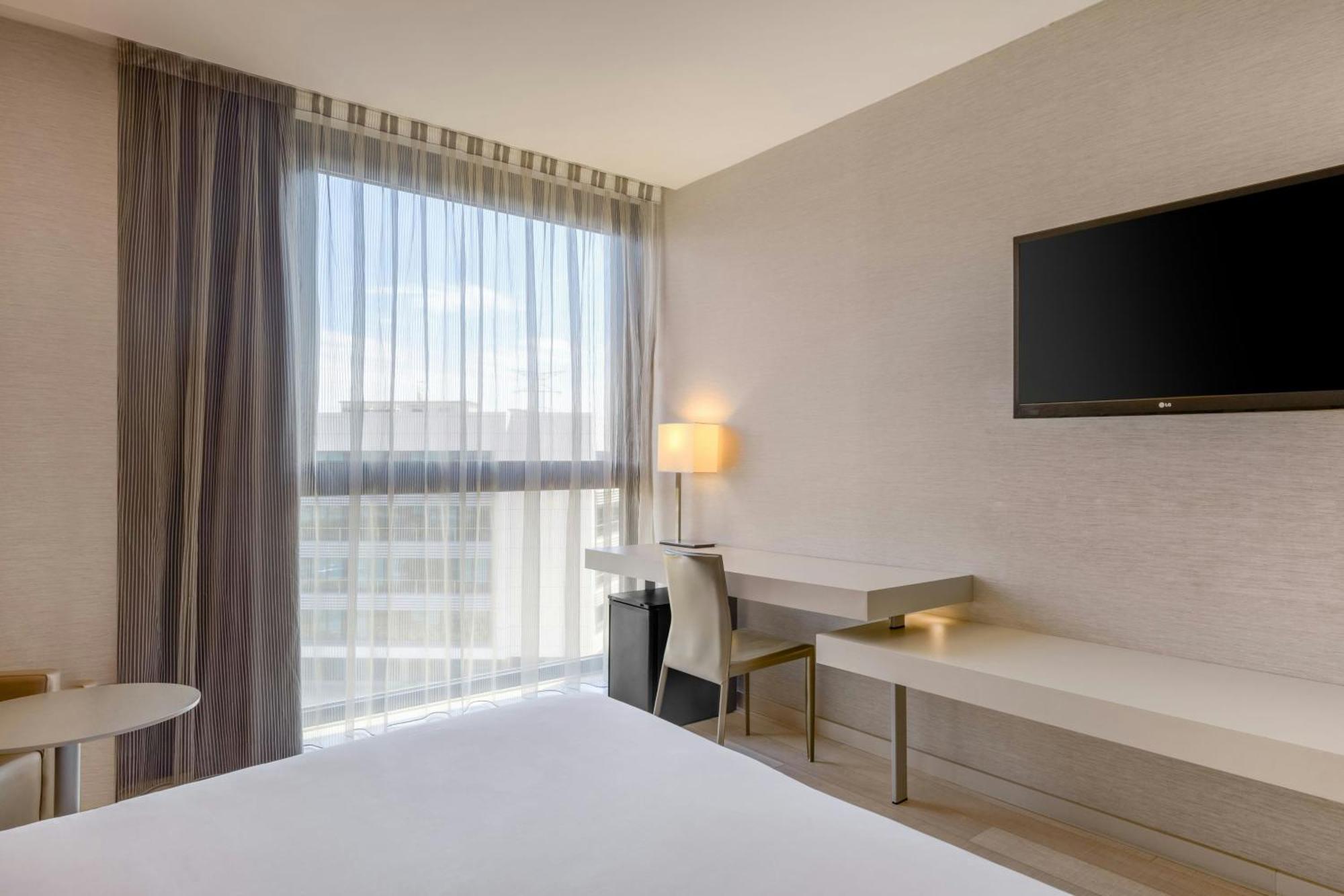סנט קוגאט דל ואייס Ac Hotel San Cugat By Marriott מראה חיצוני תמונה