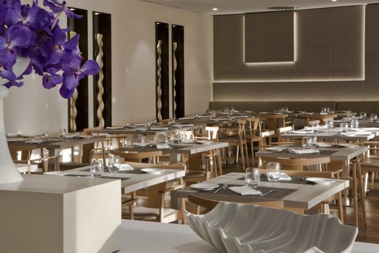 סנט קוגאט דל ואייס Ac Hotel San Cugat By Marriott מראה חיצוני תמונה